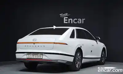 Hyundai Grandeur 2023 2.5 гидро в Москве № 2123017, миниатюра 2