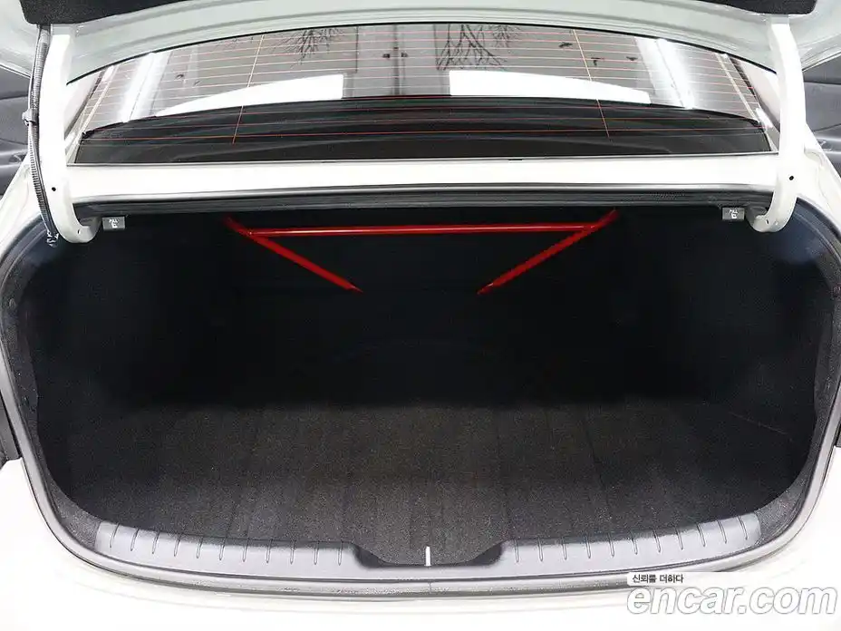 Hyundai Avante 2022 2.0 гидро в Москве № 2123038, фото 20