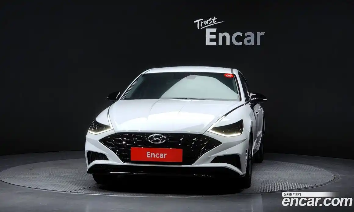 Hyundai Sonata 2022 2.0 гидро в Москве № 2123055, фото 3