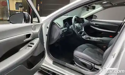 Hyundai Sonata 2022 2.0 гидро в Москве № 2123055, миниатюра 10