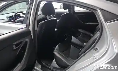 Hyundai Avante 2014 1.6 гидро в Москве № 2123088, миниатюра 11