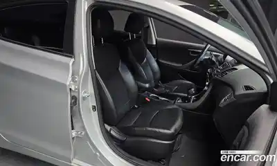 Hyundai Avante 2014 1.6 гидро в Москве № 2123088, миниатюра 12