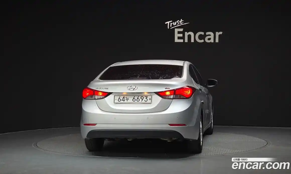 Hyundai Avante 2014 1.6 гидро в Москве № 2123088, фото 4