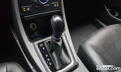 Hyundai Avante 2014 1.6 гидро в Москве № 2123088, миниатюра 9