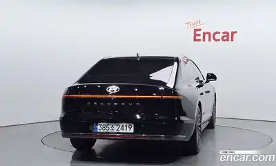 Hyundai Grandeur 2023 1.6 гидро в Москве № 2123089, миниатюра 3