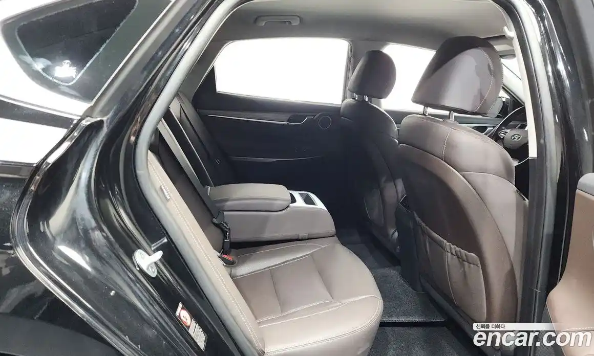 Hyundai Grandeur 2019 3.0 гидро в Москве № 2123095, фото 16