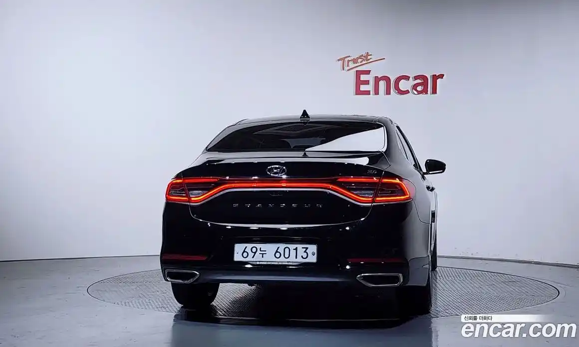 Hyundai Grandeur 2019 3.0 гидро в Москве № 2123095, фото 3