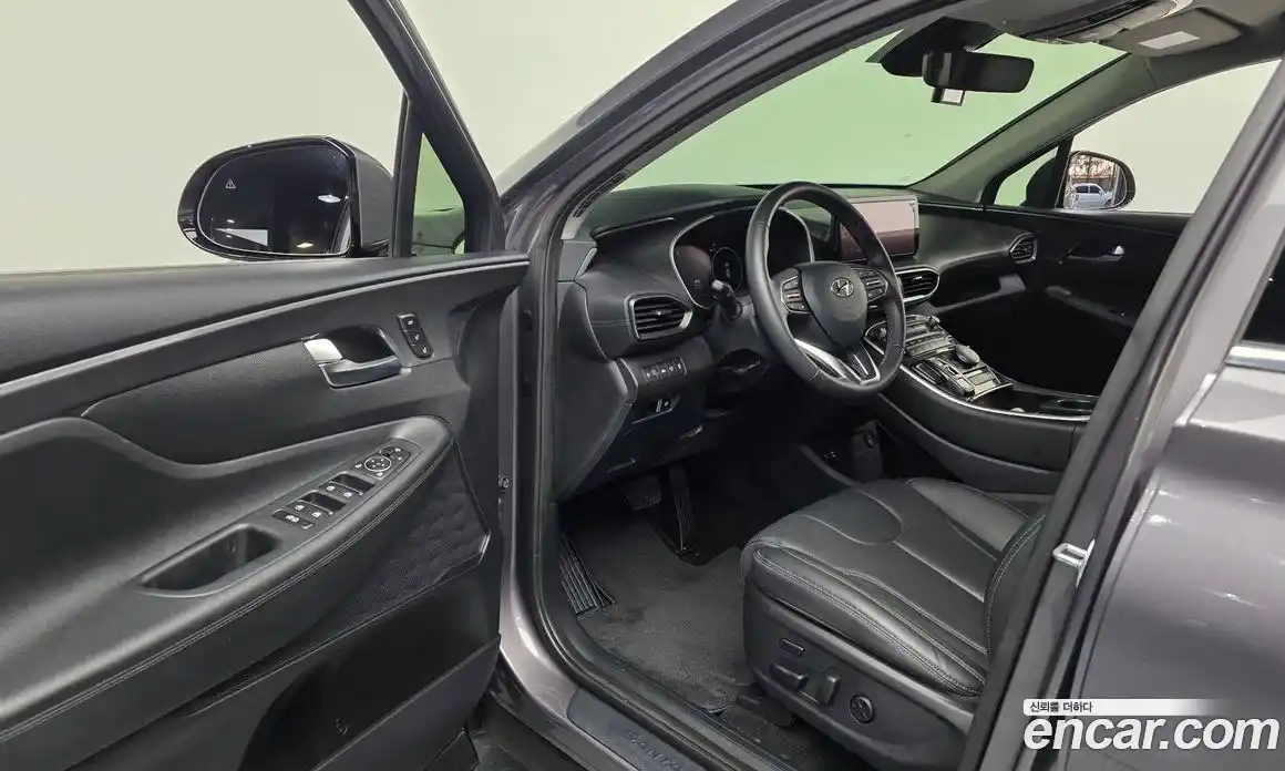 Hyundai Santa Fe 2023 2.5 гидро в Москве № 2123129, фото 13