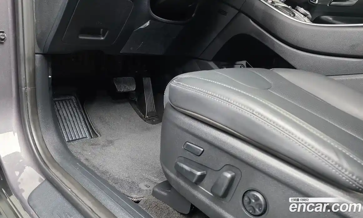Hyundai Santa Fe 2023 2.5 гидро в Москве № 2123129, фото 16