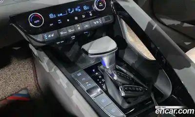 Hyundai Avante 2023 1.6 гидро в Москве № 2123155, миниатюра 12