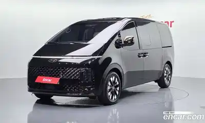 Hyundai Staria HEV 1.6 Lounge 7-Seater Inspiration