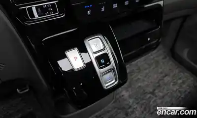 Hyundai Staria 2024 1.6 гидро в Москве № 2123210, миниатюра 12