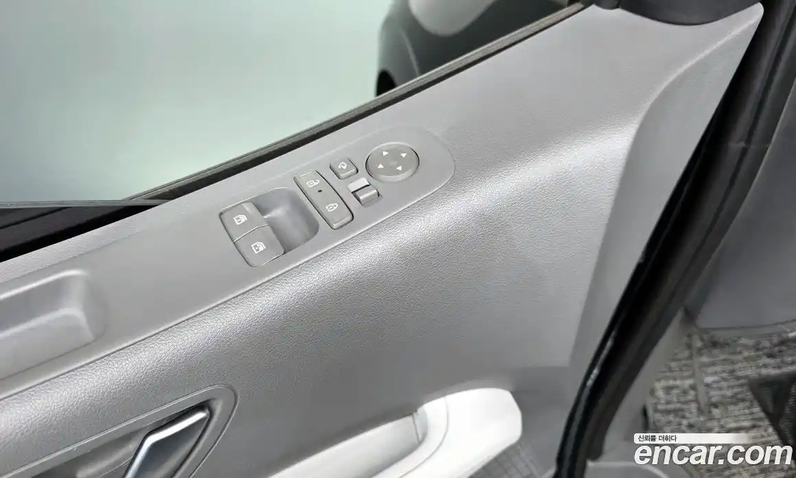Hyundai Staria 2024 1.6 гидро в Москве № 2123210, фото 26