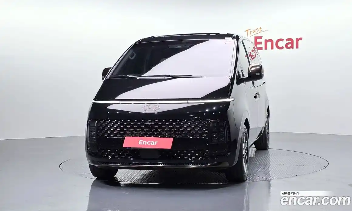 Hyundai Staria 2024 1.6 гидро в Москве № 2123210, фото 3