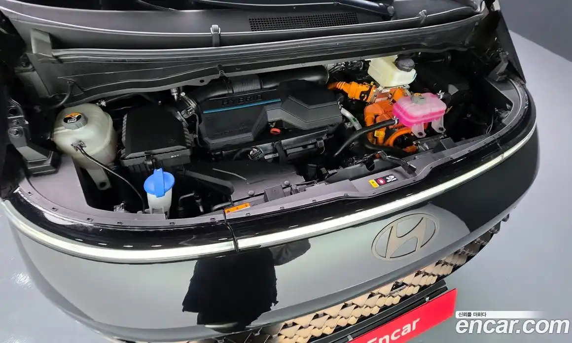Hyundai Staria 2024 1.6 гидро в Москве № 2123210, фото 6