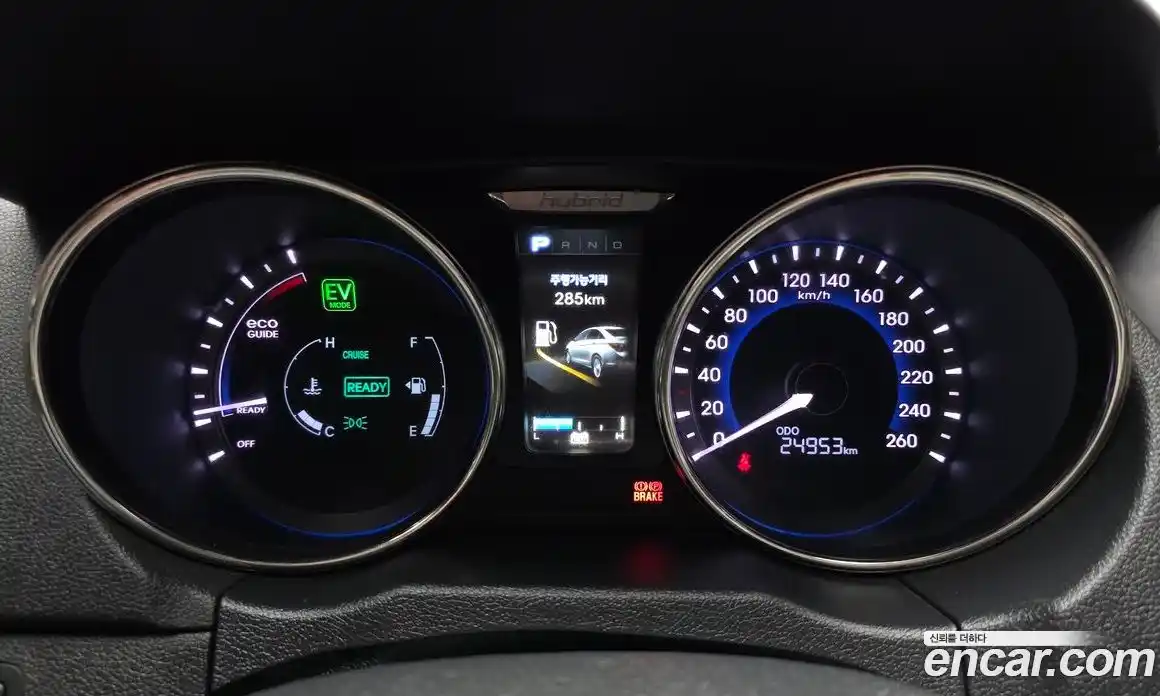 Hyundai Sonata 2012 2.0 гидро в Москве № 2123258, фото 11
