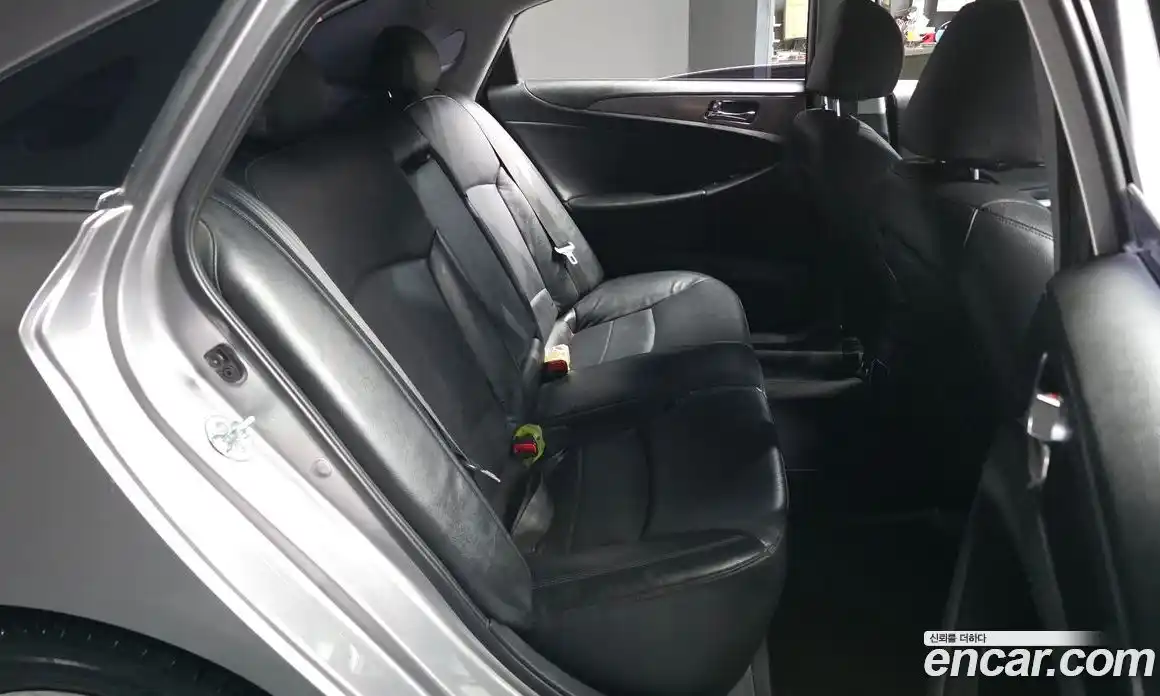 Hyundai Sonata 2012 2.0 гидро в Москве № 2123258, фото 18