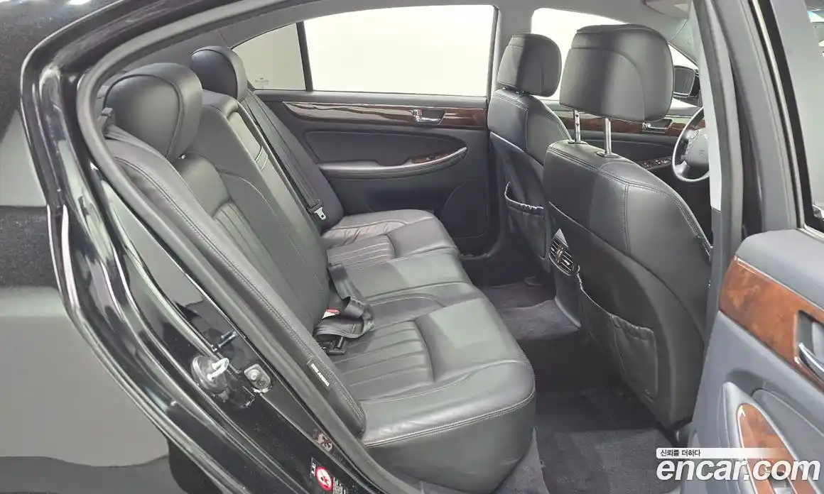 Hyundai Genesis 2010 3.8 гидро в Москве № 2123260, фото 19