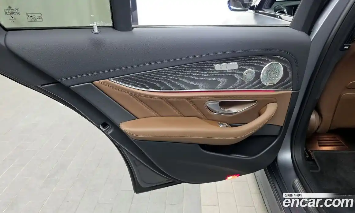 Mercedes-Benz E-Class 2023 3.0 гидро в Москве № 2123285, фото 15
