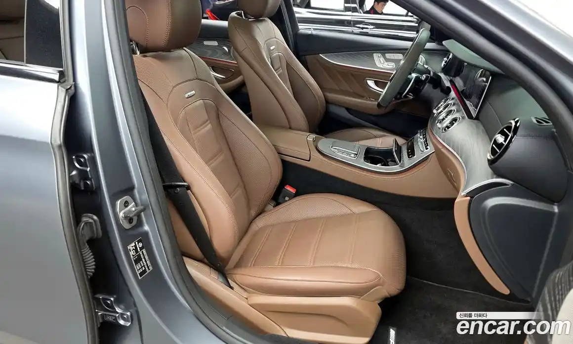 Mercedes-Benz E-Class 2023 3.0 гидро в Москве № 2123285, фото 17