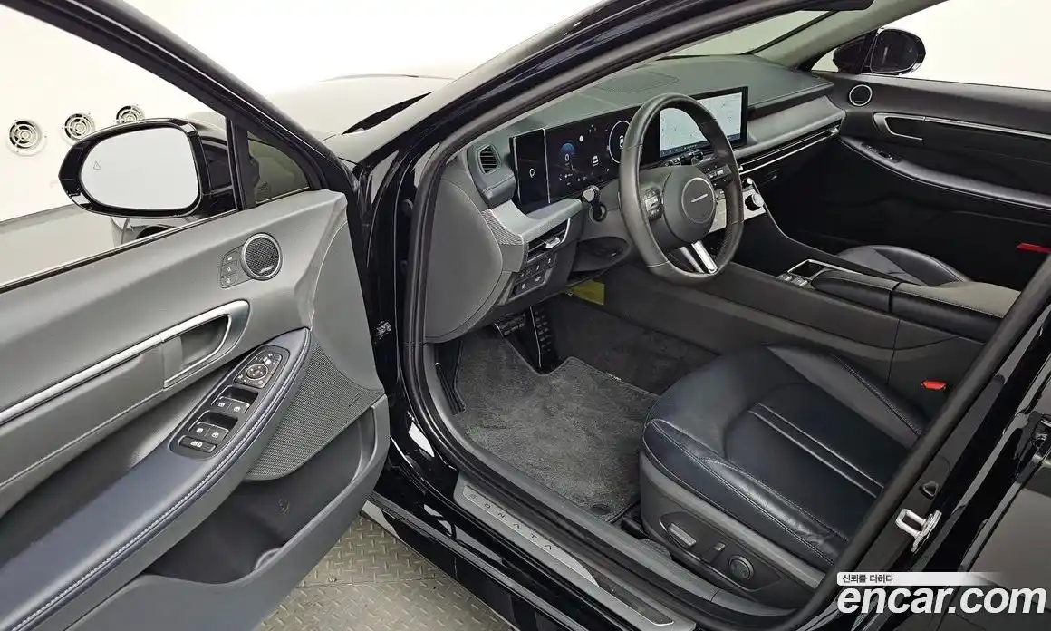 Hyundai Sonata 2024 1.6 гидро в Москве № 2123406, фото 13