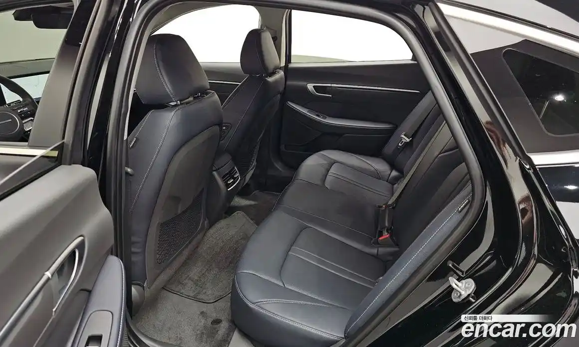 Hyundai Sonata 2024 1.6 гидро в Москве № 2123406, фото 16