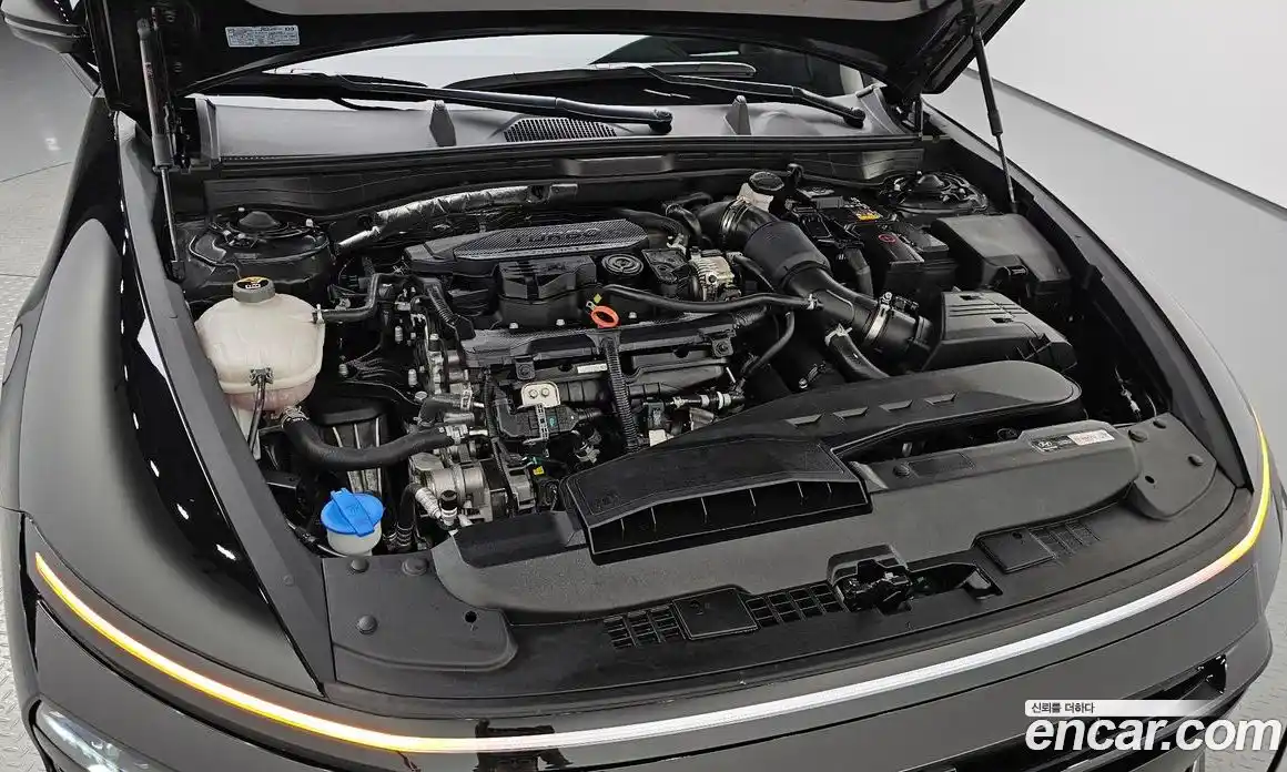 Hyundai Sonata 2024 1.6 гидро в Москве № 2123406, фото 6