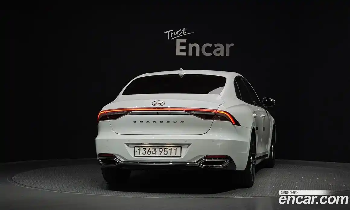 Hyundai Grandeur 2020 2.5 гидро в Москве № 2123431, фото 4