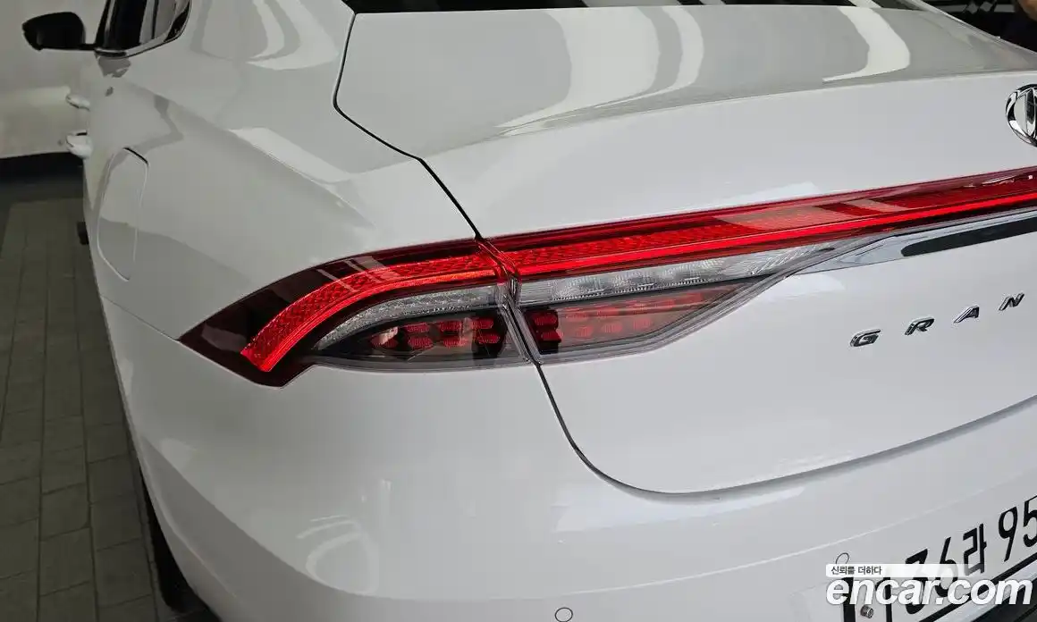 Hyundai Grandeur 2020 2.5 гидро в Москве № 2123431, фото 9