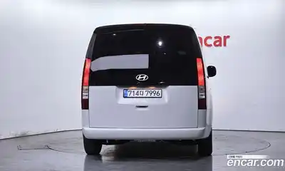 Hyundai Staria 2024 2.2 гидро в Москве № 2123435, миниатюра 4