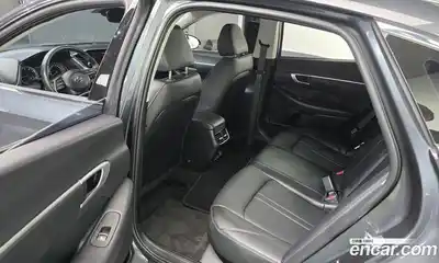 Hyundai Sonata 2022 2.0 гидро в Москве № 2123601, миниатюра 11