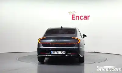 Hyundai Sonata 2022 2.0 гидро в Москве № 2123601, миниатюра 4