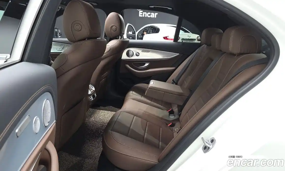 Mercedes-Benz E-Class 2021 2.0 гидро в Москве № 2124706, фото 12