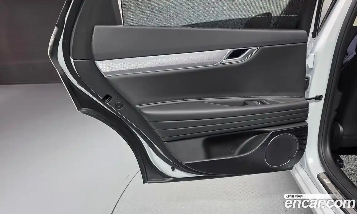 Genesis G80 2023 2.5 гидро в Москве № 2125401, фото 15