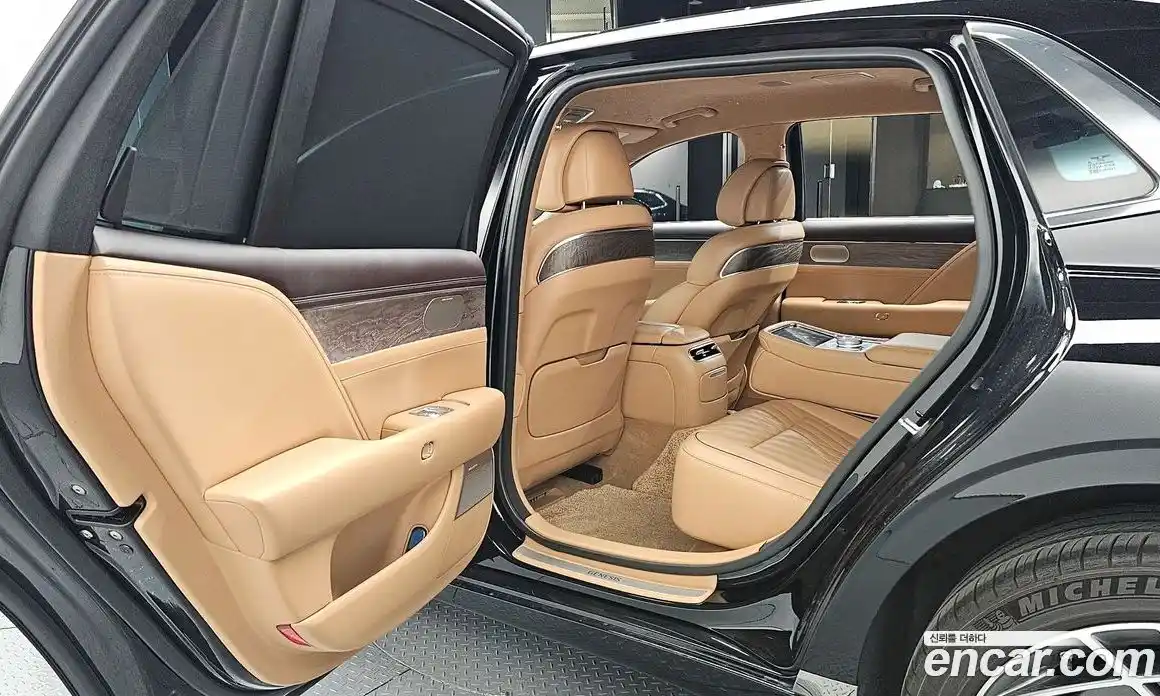 Genesis G90 2022 3.5 гидро в Москве № 2125837, фото 18