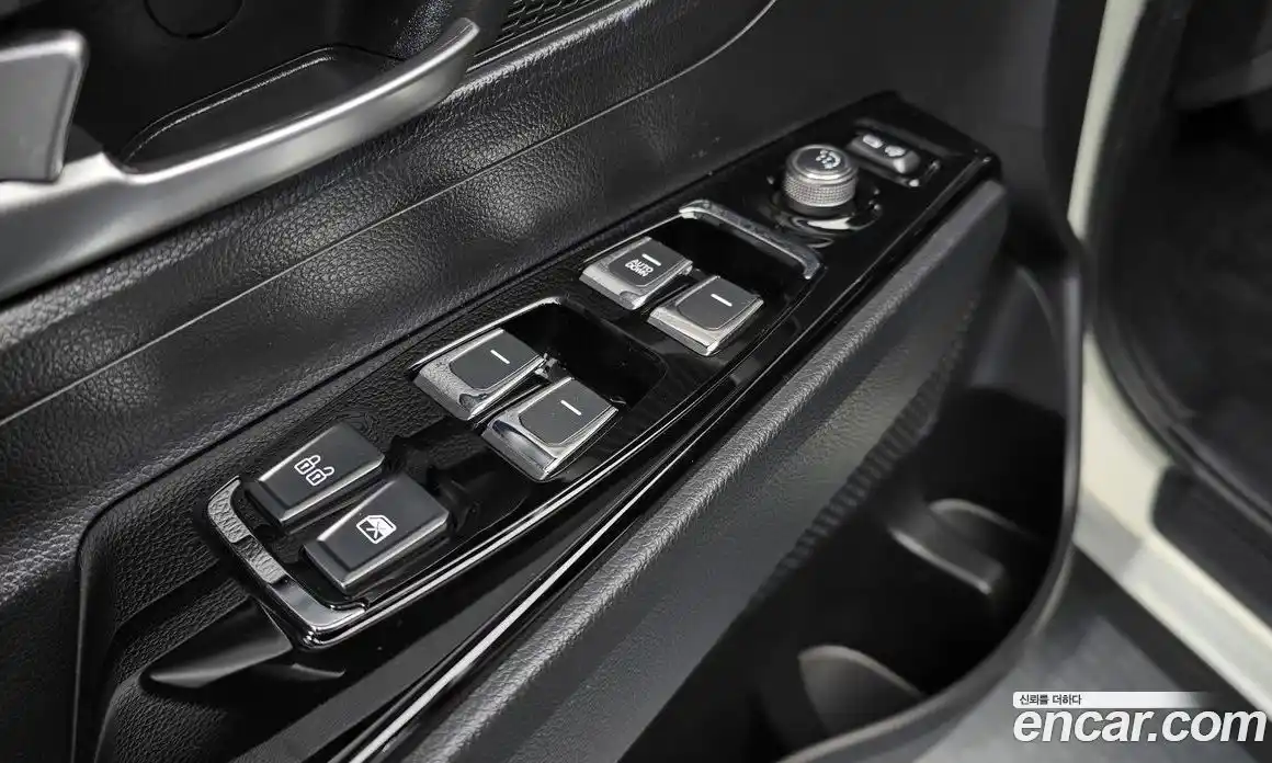 SsangYong Korando 2021 1.5 гидро в Москве № 2126091, фото 27