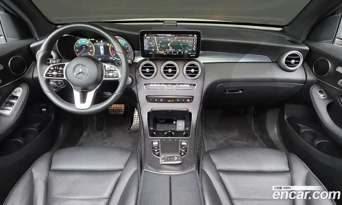 Mercedes-Benz GLC-Class 2020 2.0 гидро в Москве № 2126294, фото 10