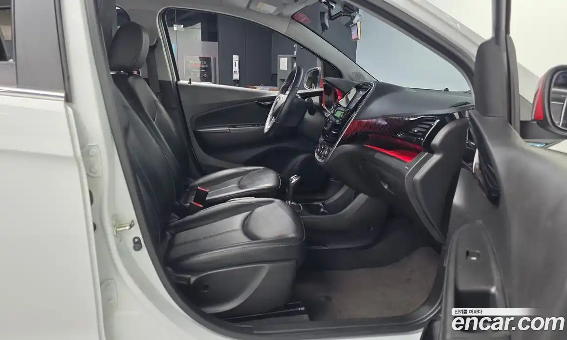 Chevrolet Spark 2017 1.0 гидро в Москве № 2127200, фото 17