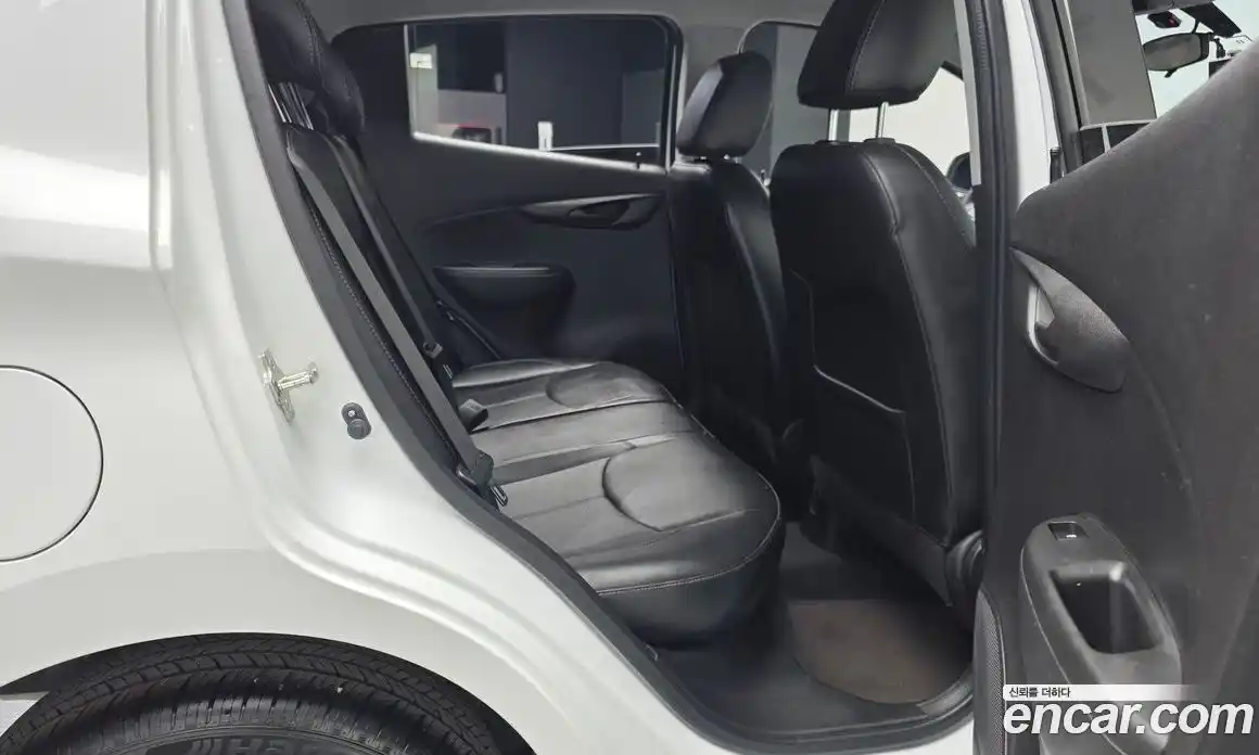 Chevrolet Spark 2017 1.0 гидро в Москве № 2127200, фото 18