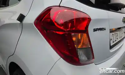 Chevrolet Spark 2017 1.0 гидро в Москве № 2127200, миниатюра 9