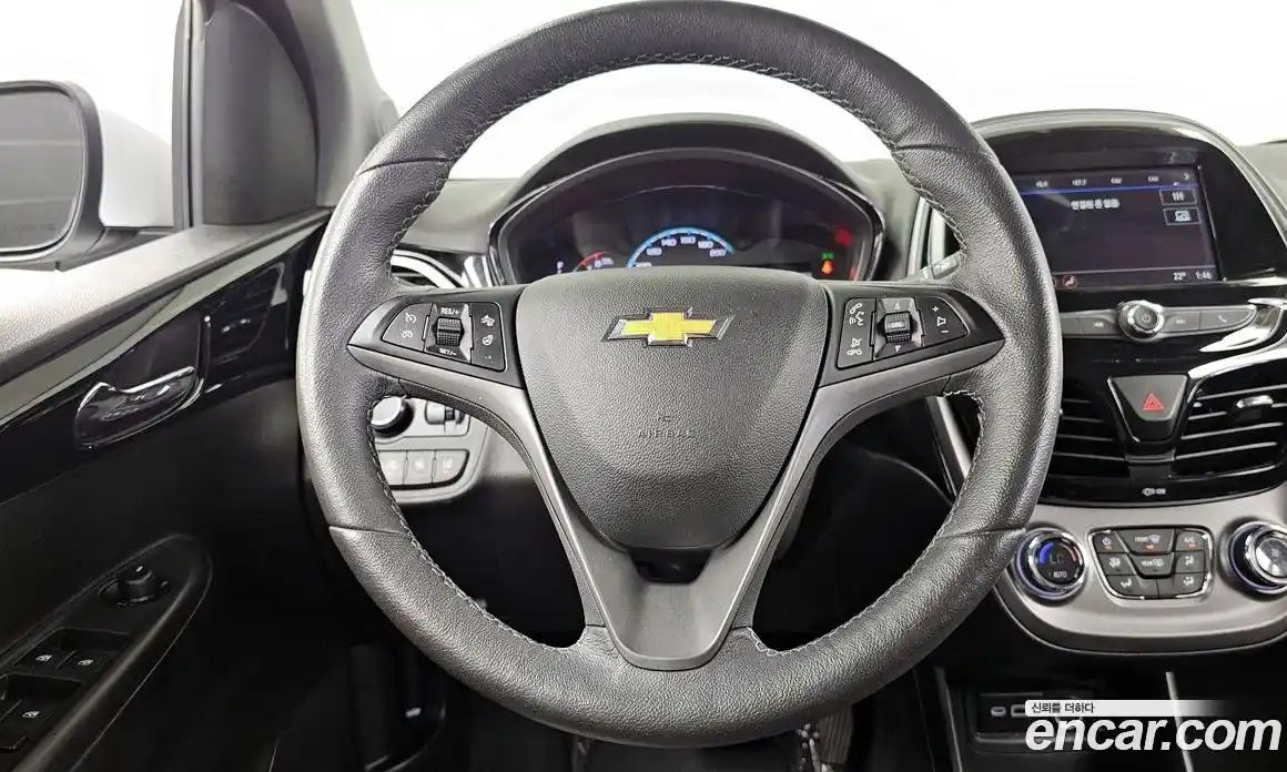 Chevrolet Spark 2018 1.0 гидро в Москве № 2127338, фото 19