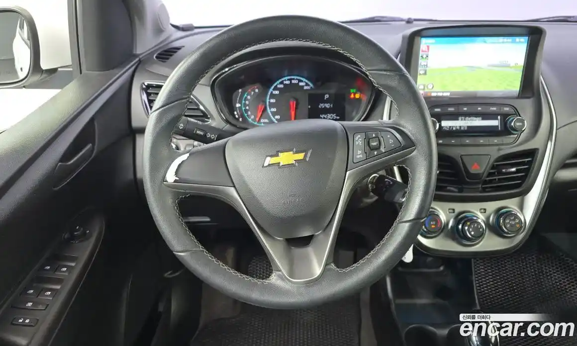 Chevrolet Spark 2015 1.0 гидро в Москве № 2127348, фото 13