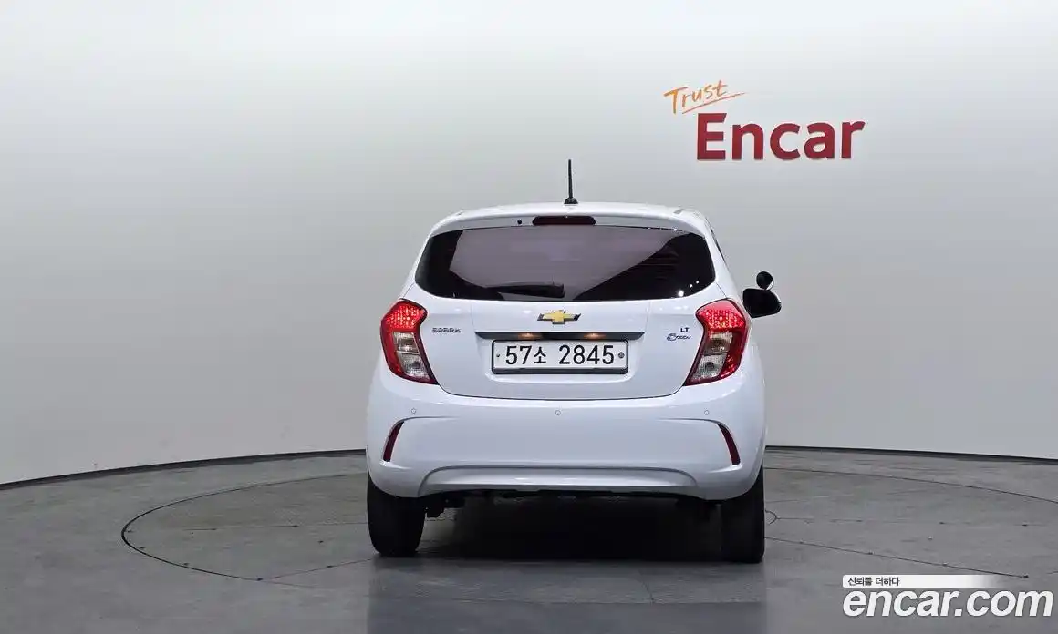 Chevrolet Spark 2015 1.0 гидро в Москве № 2127348, фото 4