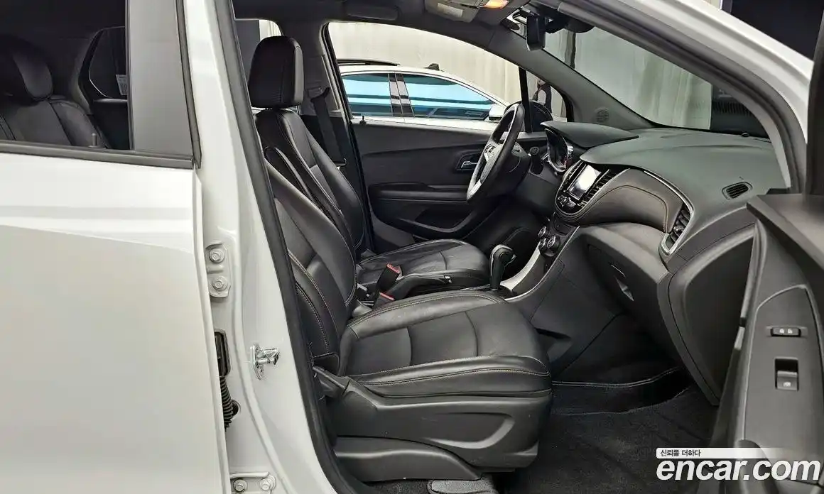 Chevrolet Trax 2020 1.4 гидро в Москве № 2127695, фото 17