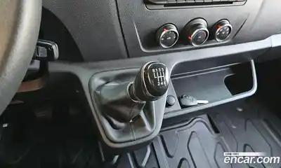 Renault Master 2020 2.3 механика в Москве № 2128798, миниатюра 9