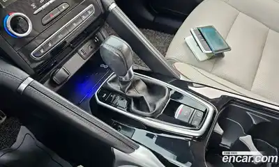 Renault QM6 2020 2.0 гидро в Москве № 2129152, миниатюра 9