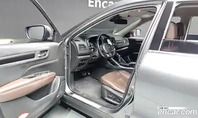 Renault QM6 2017 2.0 гидро в Москве № 2129296, миниатюра 10