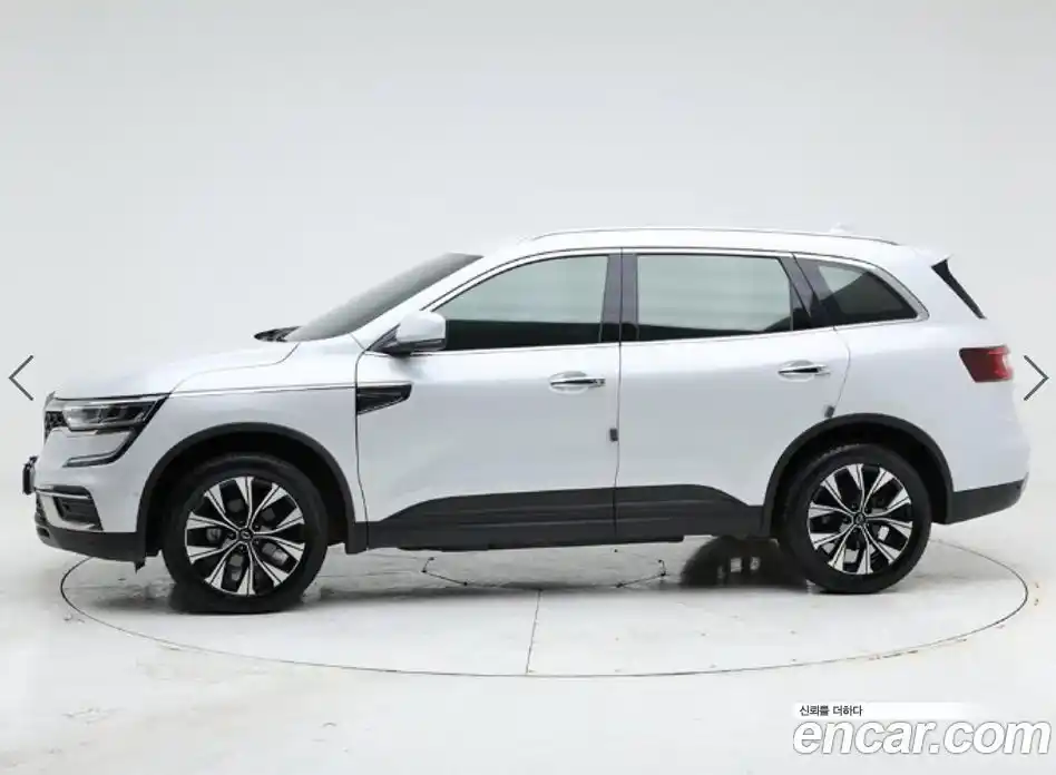 Renault QM6 2022 2.0 гидро в Москве № 2129528, фото 3