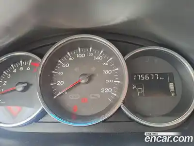 Renault SM3 2010 1.6 гидро в Москве № 2129719, миниатюра 6