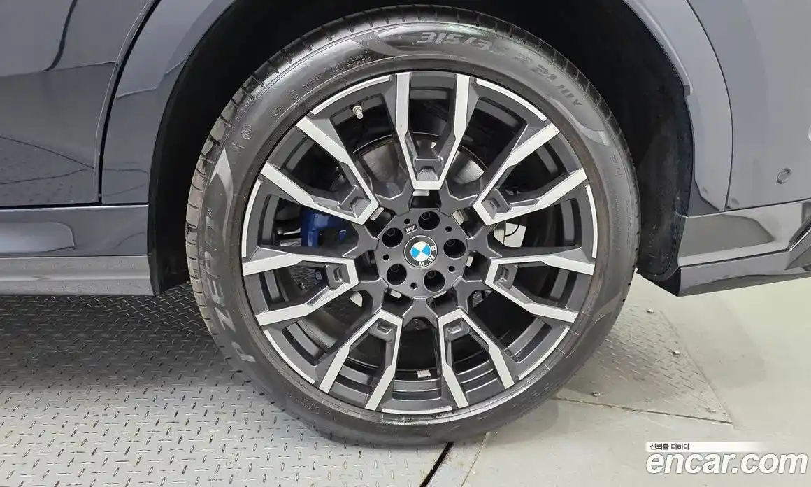 BMW X6 2025 3.0 гидро в Москве № 2129790, фото 7